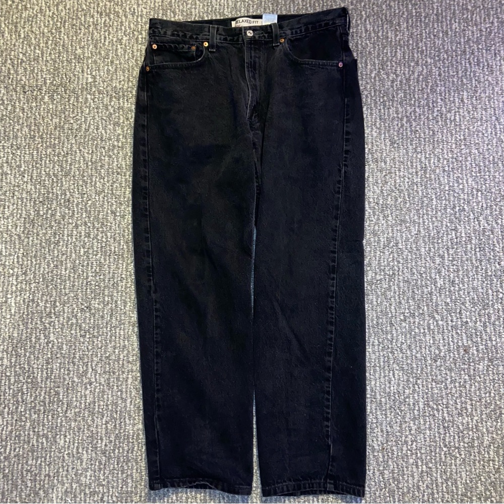 Levis dark wash 550's 🏎️